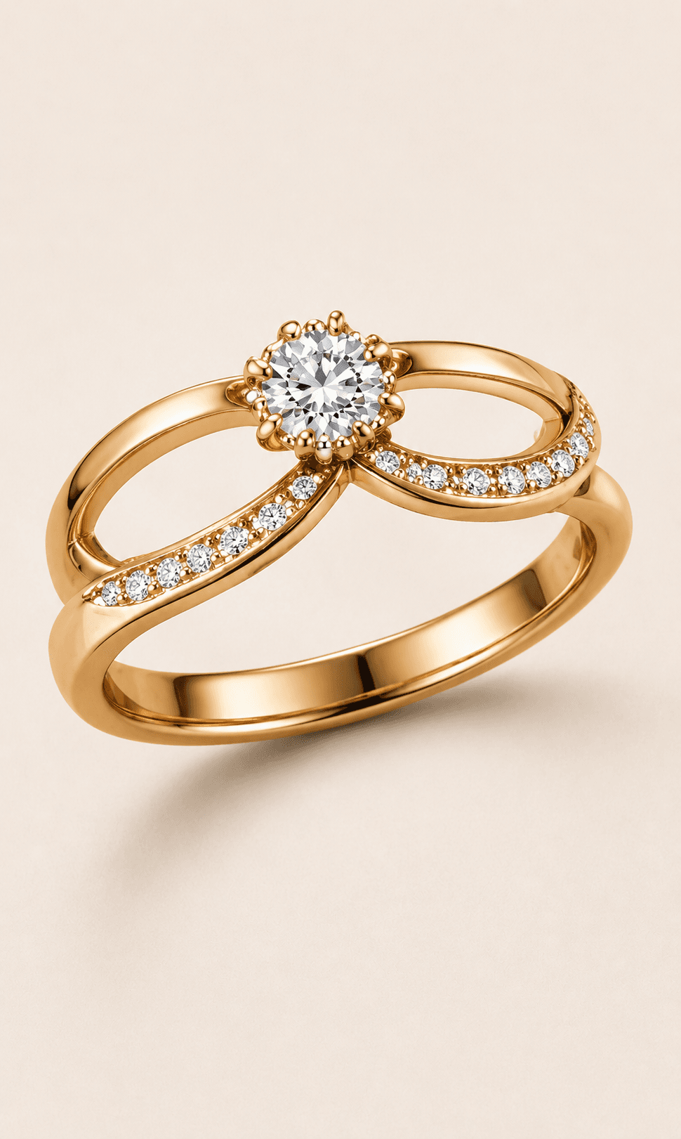 Luna Glow Ring in 14KT gold with a centre diamond